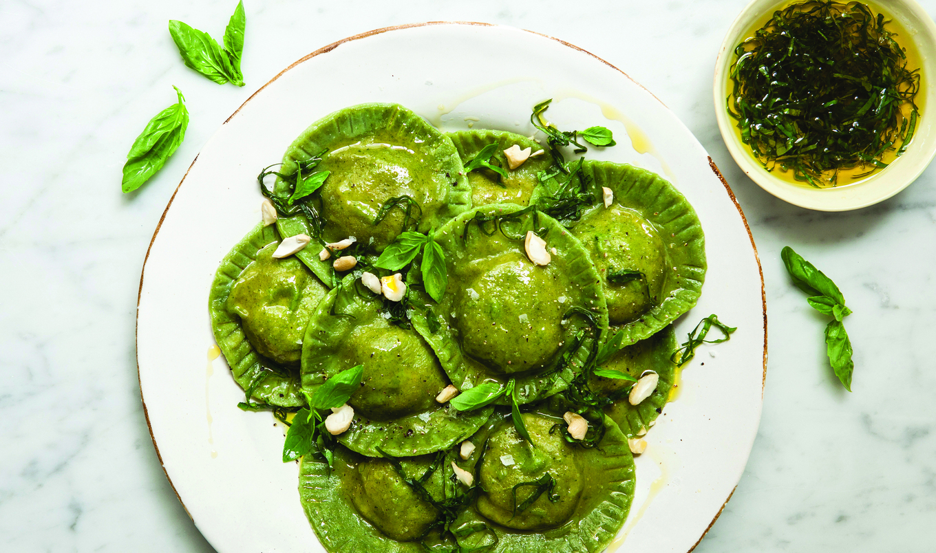 Creamy Spinach Ravioli With Cashew Cheese Filling