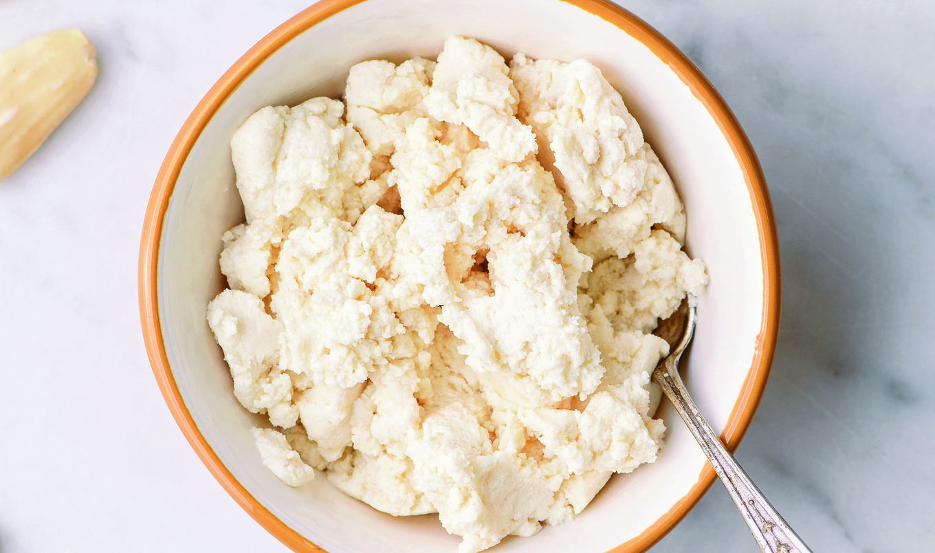 Three-Ingredient Almond Ricotta Cheese