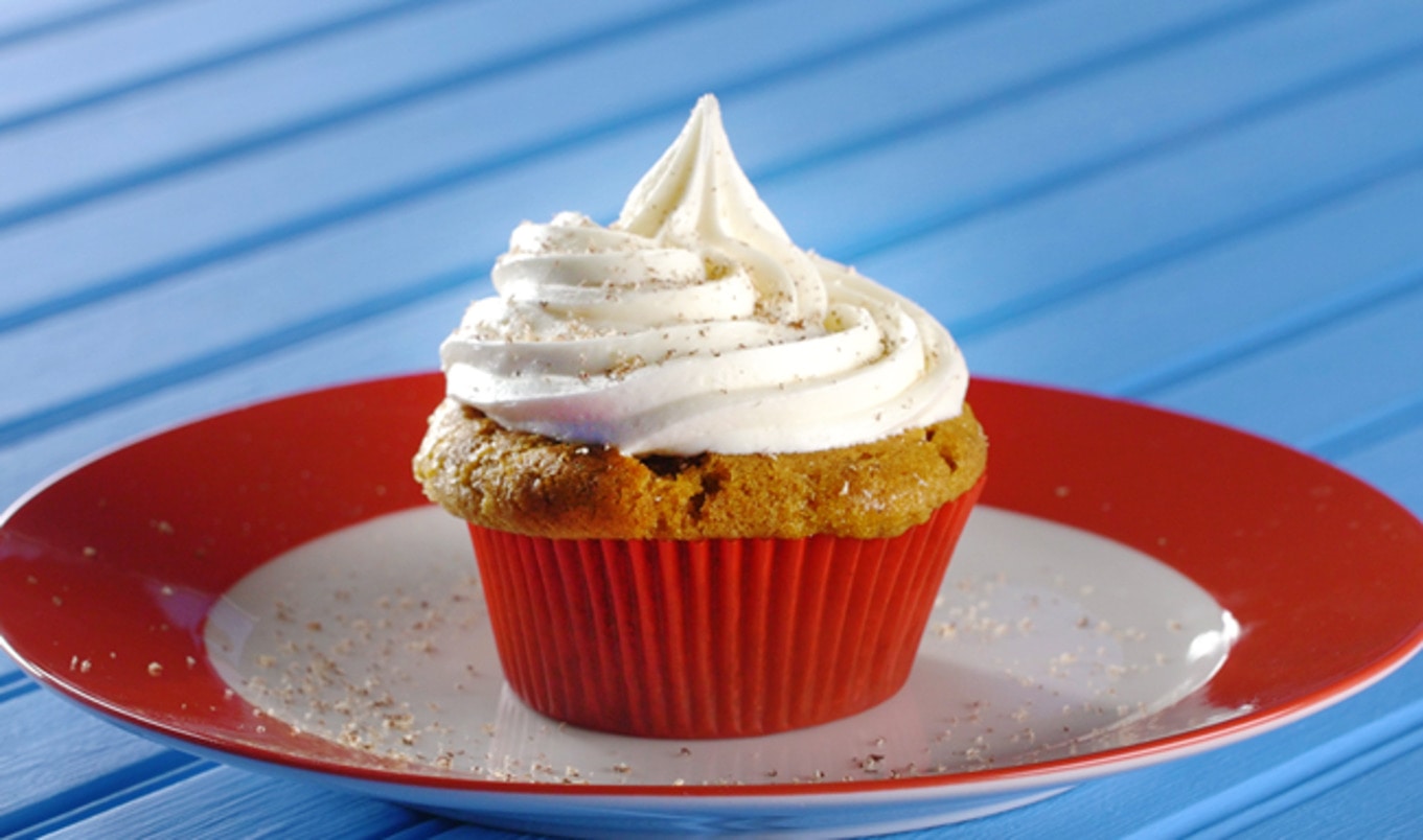 Extra Moist Vegan Pumpkin Pie Cupcakes