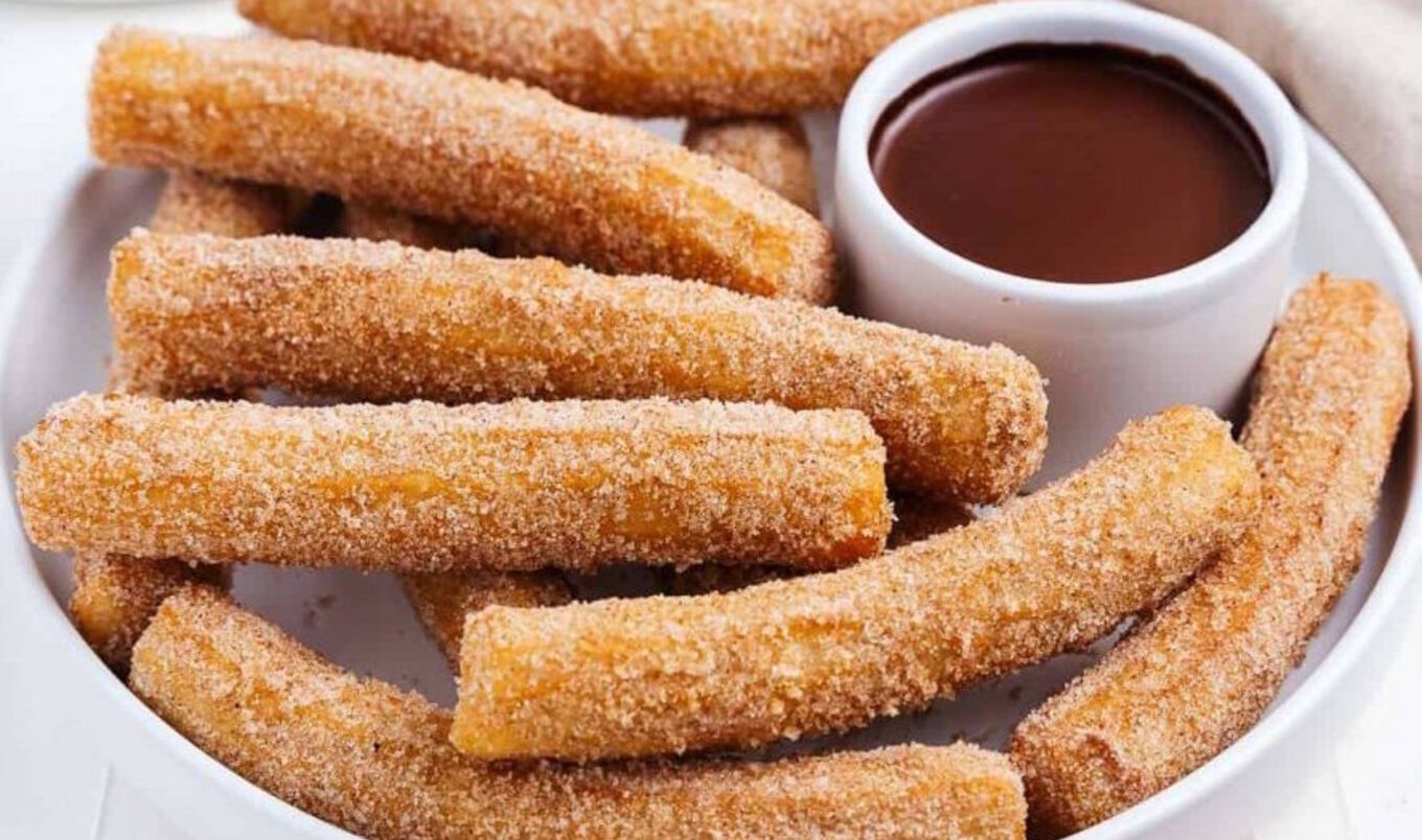 Cinnamon Sugar Churros With Dark Chocolate Sauce
