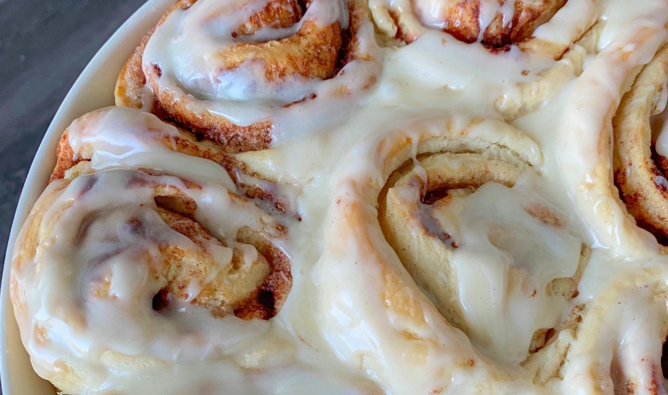 Nine-Ingredient Vegan Cinnamon Rolls With Cream Cheese Icing