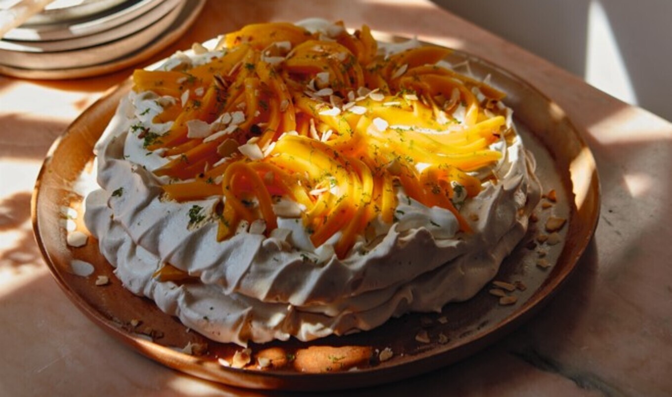 Fresh Mango Pavlova With Vanilla Cream