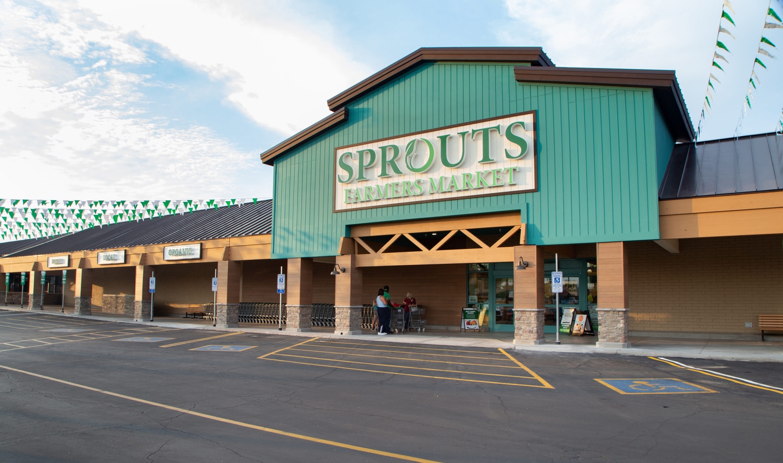 How Sprouts Market Became a Launch Pad for the Most Innovative Vegan Products&nbsp;
