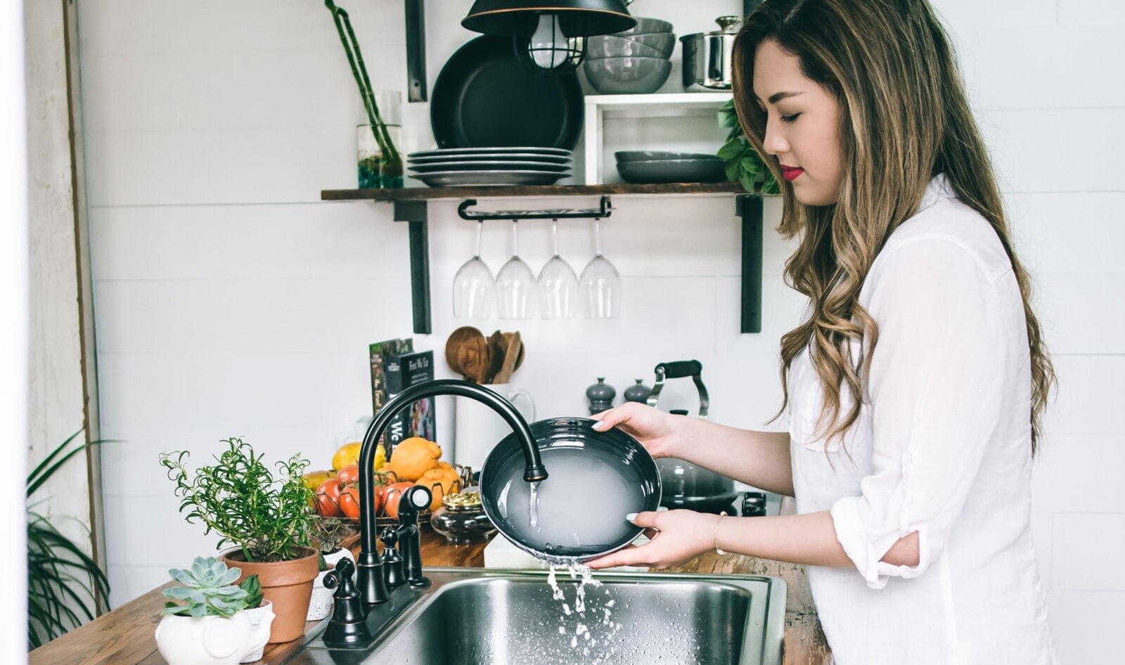 17 Vegan, Cruelty-Free Cleaning Products You Can Grab From Walmart Now 