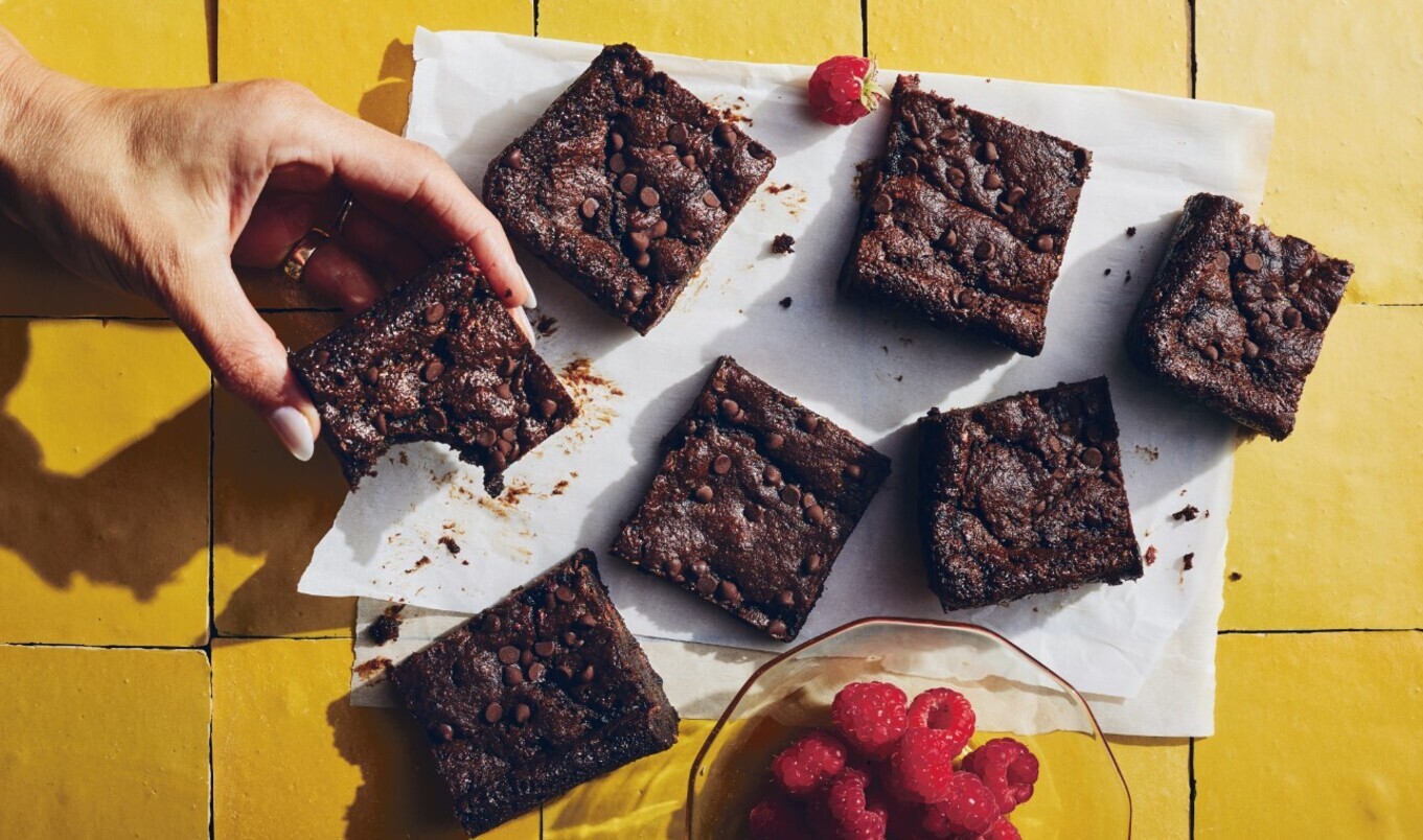 Fudgy Freezer Raspberry Brownie Bites