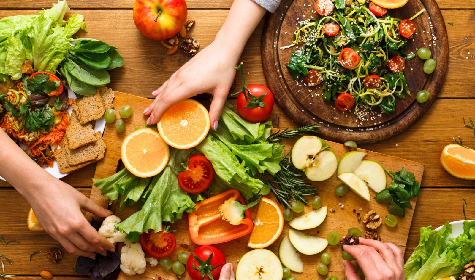 At Risk for Type 2 Diabetes? Limit Eating to Just 8 Hours Per Day, Research Finds