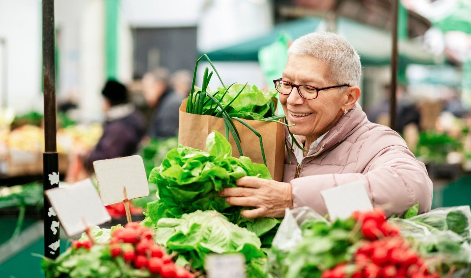 Vegan Diet Reduces Swollen Joints By 53 Percent in Arthritis Patients, Study Finds