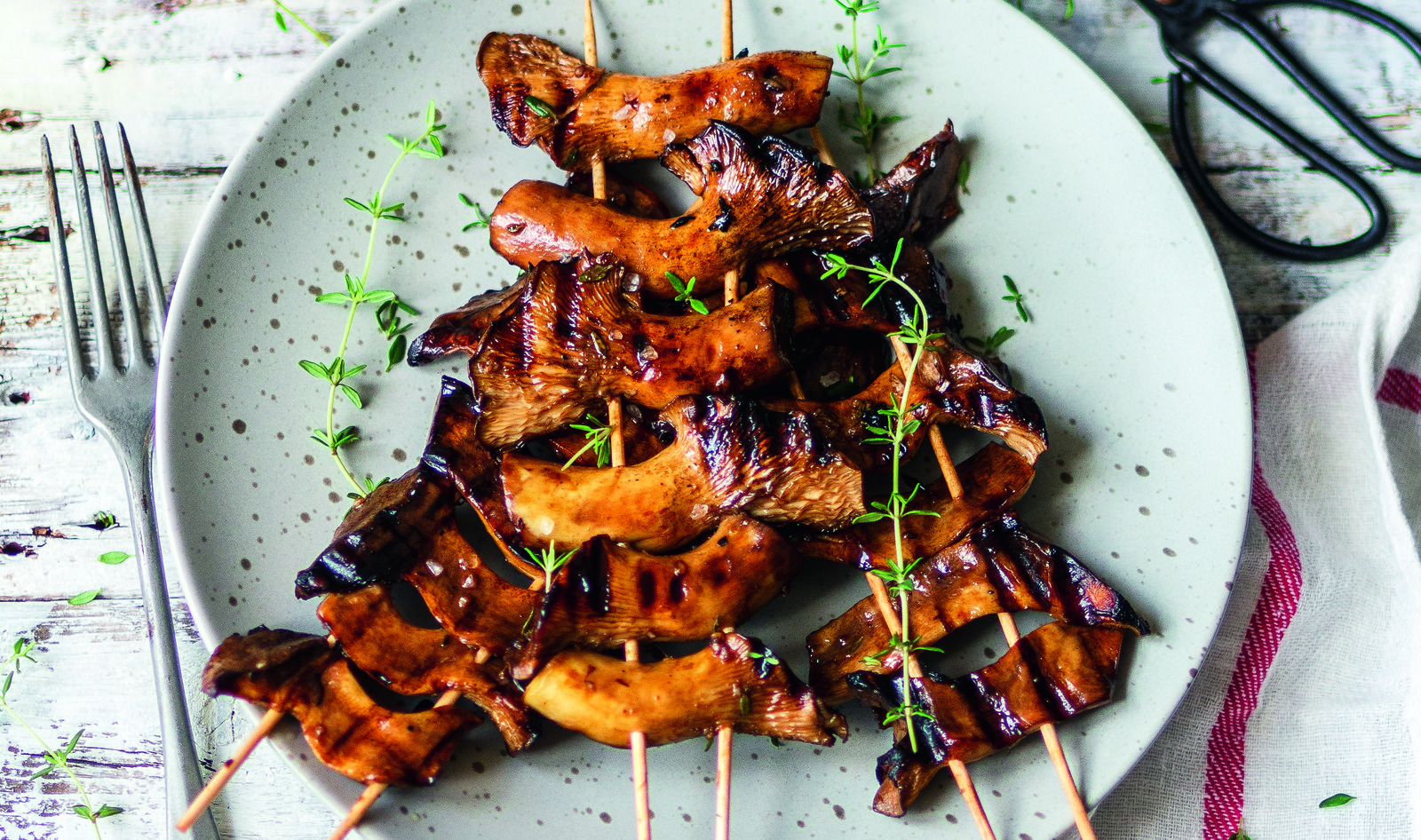 From Mac 'N' Cheese to Greek Potato Salad: The Best Plant-Based Sides for Summer Barbecues