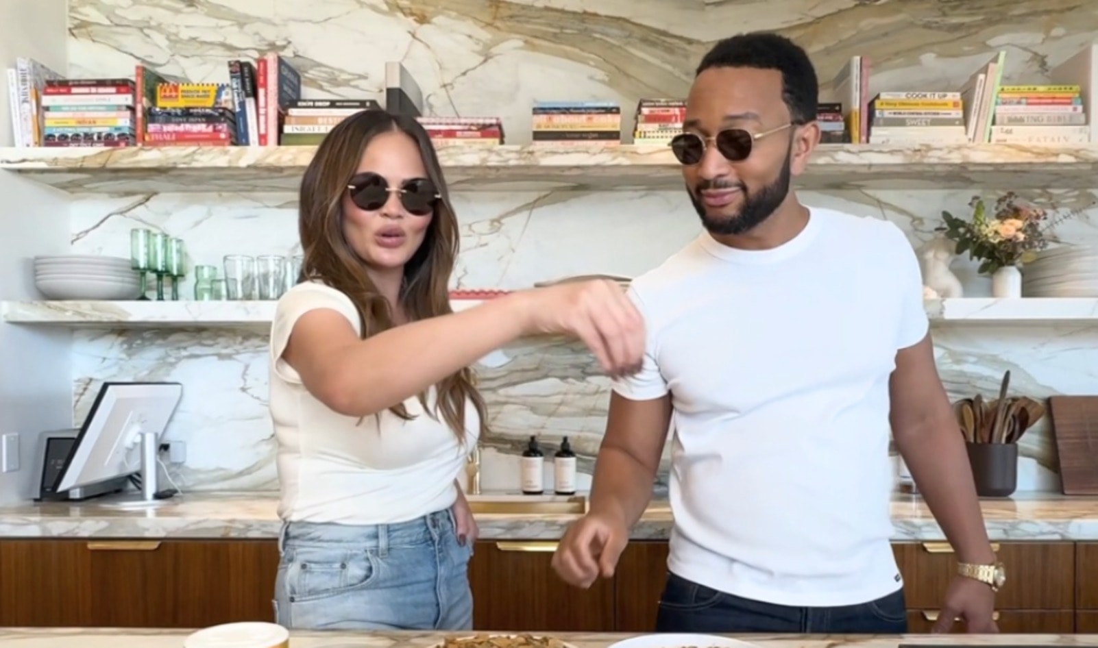 Chrissy Teigen’s Reflux Struggles Are So Relatable, and Why We Love the Gut-Friendly Bland Diet Fix